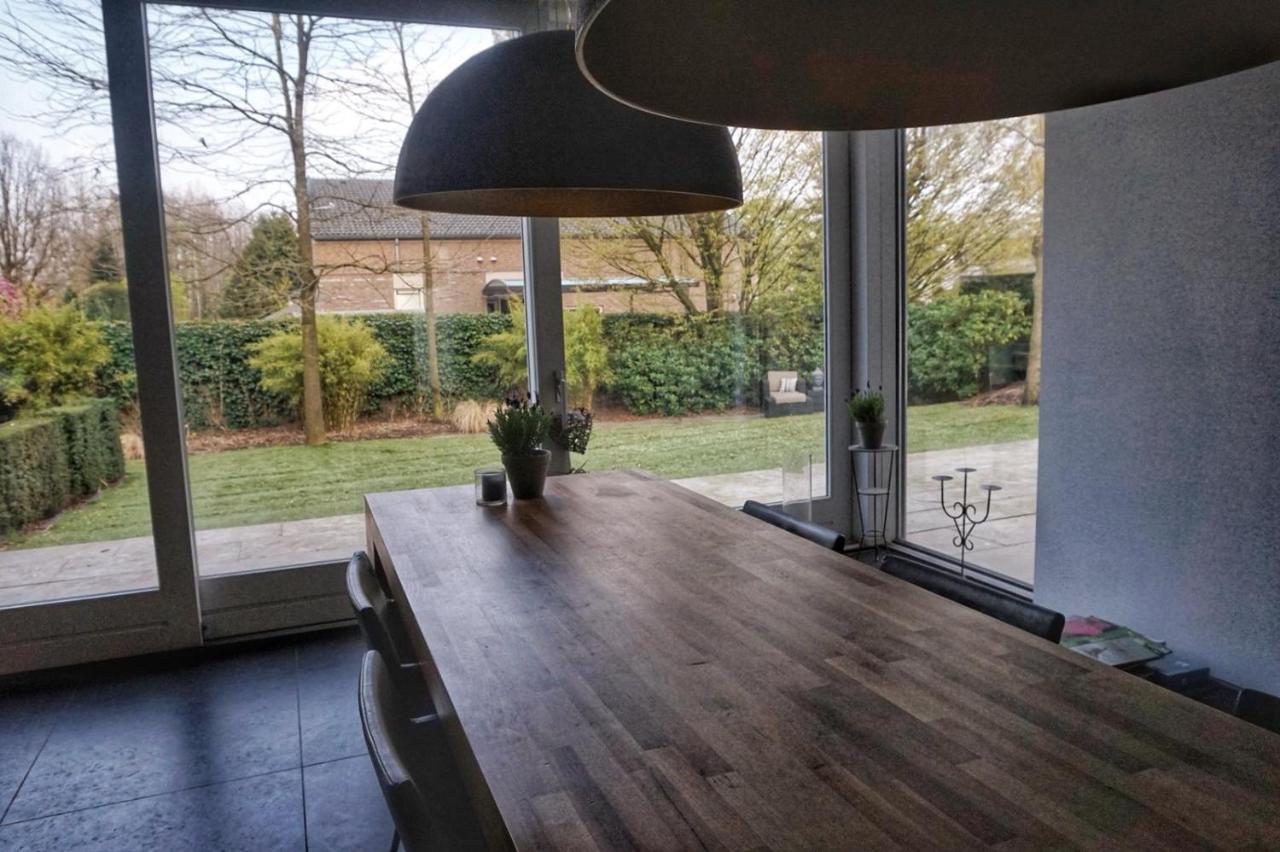 Bed & Wellness Boxtel, Luxe Kamer Met Airco En Eigen Badkamer, Ligbad Dış mekan fotoğraf